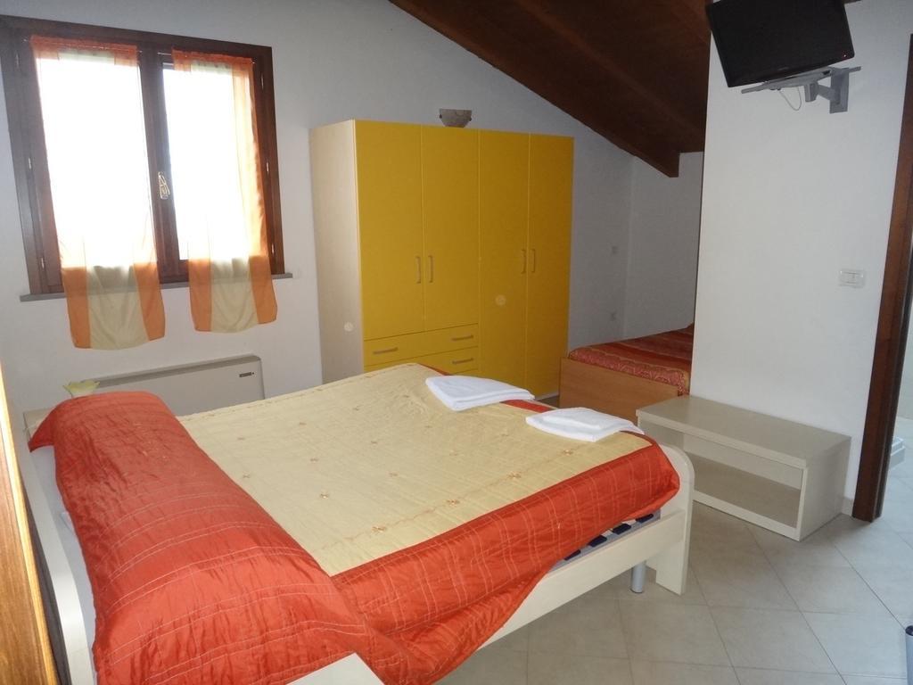 Agriturismo San Valentino Castellarano Kamer foto